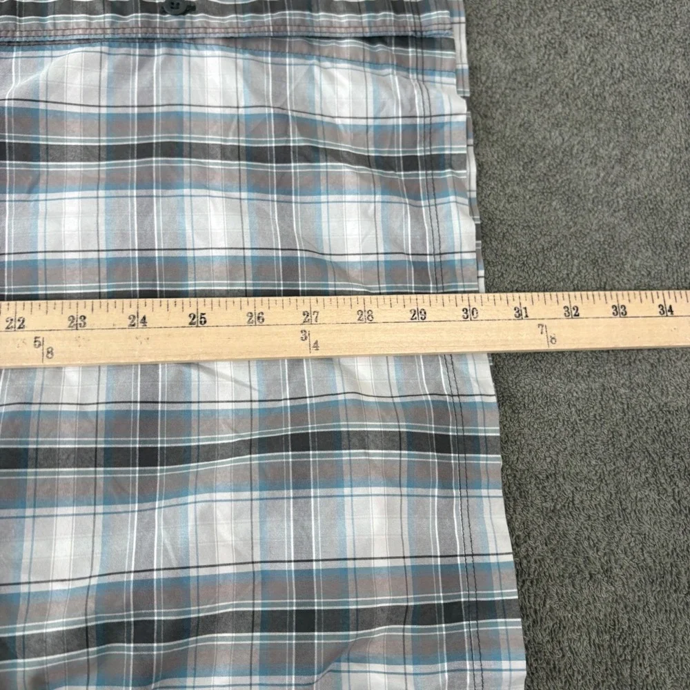 The North Face Shirt Mens XL Gray Plaid Short Sleeve Button Up Hiking Utility